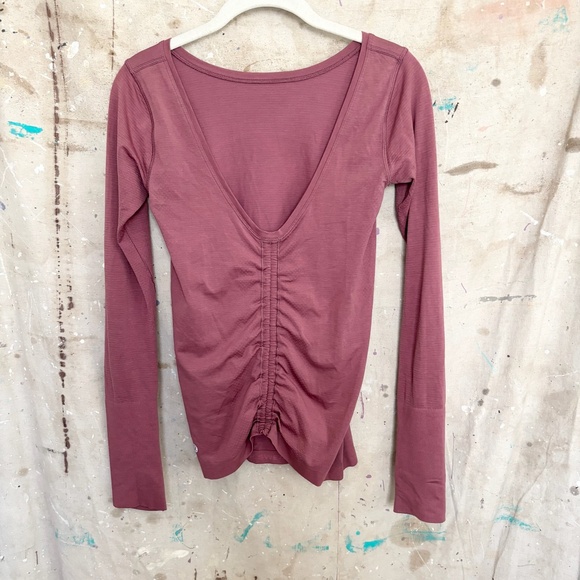 Lululemon Swiftly Speed Long Sleeve Flow, Plumful - Picture 5 of 7